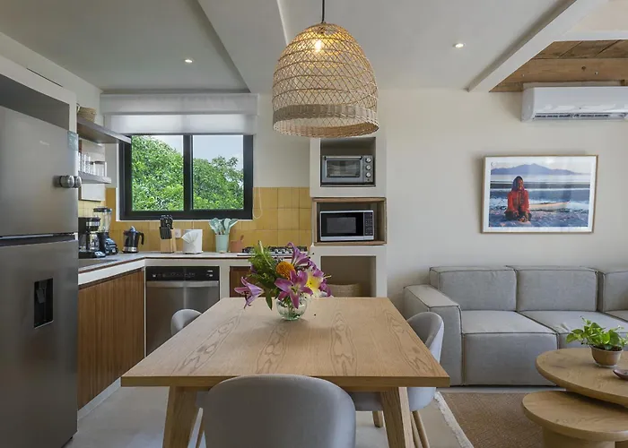 Ikana Golf Getaway Apartment