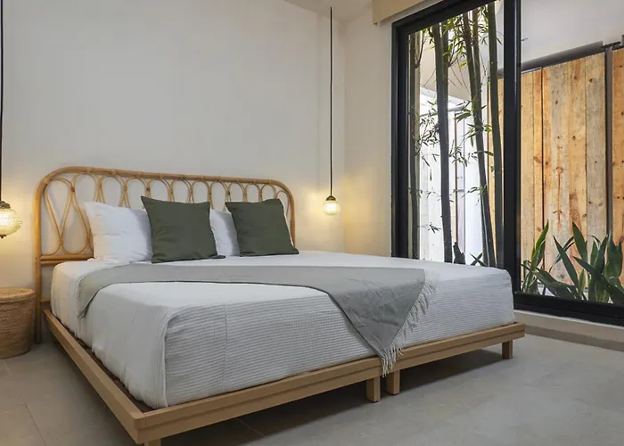 Apartment Ikana Golf Getaway
